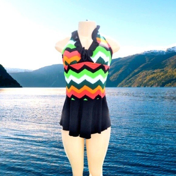 Black Tankini Swimsuit L - Picture 1 of 4